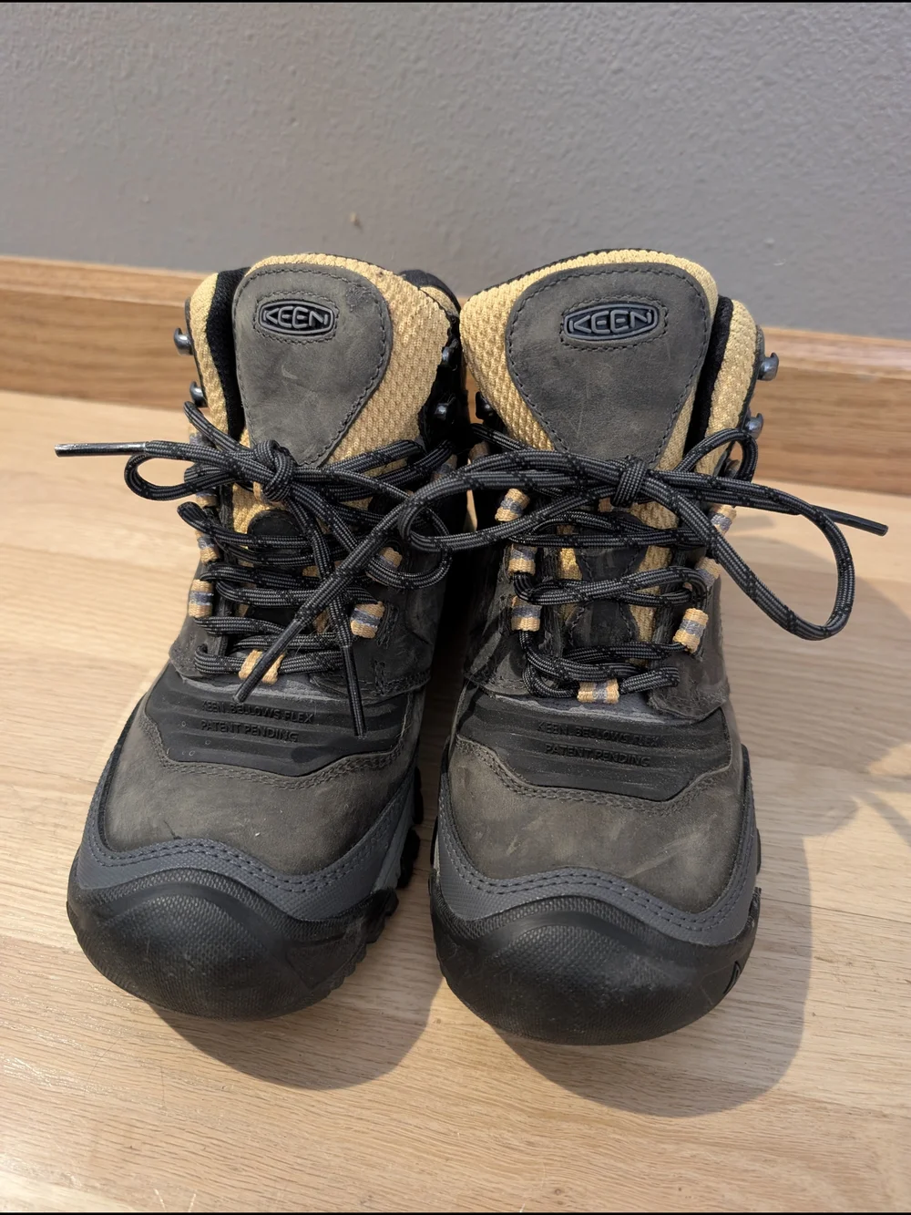 KEEN Kids Grey and Yellow Hiking Boots - Picture 2 of 7